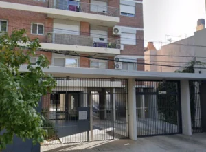 Evacuaron un edificio en Barrio Agote por presencia de insecticida prohibido.