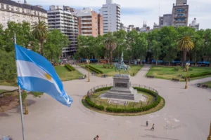 Evacuación preventiva en edificio de Rosario por explosión de caldera