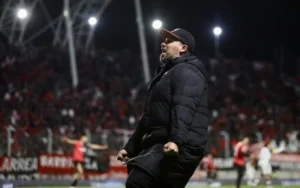 Fabbiani extendió su contrato con Newell's