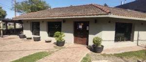 Millonaria multa a restaurante de Funes por irregularidades bromatológicas.