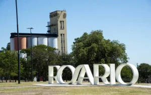 Fin de semana largo de junio y turismo en Rosario