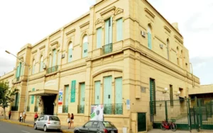 Gálvez: mujer fue atacada por su expareja y está internada en terapia intensiva
