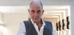 EL ESCRITOR DE TODAS LAS COSAS