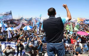 Gremialistas petroleros anunciaron un paro