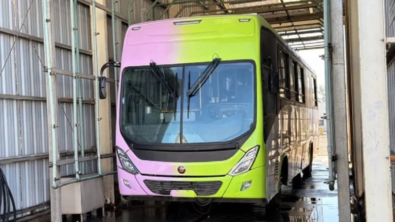 Se inaugura el "Colectivo Sueños" en Rosario, el primer motorhome inclusivo del país