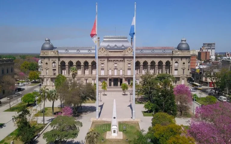 Importante caída de la recaudación y coparticipación de Santa Fe