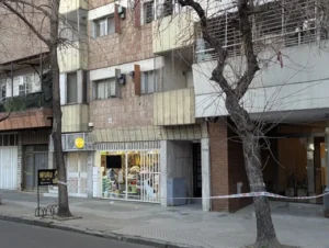 Patrullero y ambulancia en un intento de femicidio en Rosario