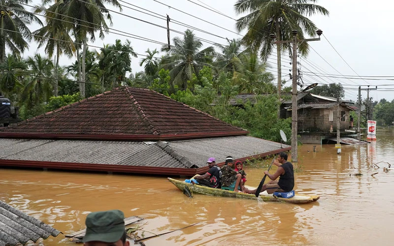 Inundaciones en el sudeste asiático dejaron 790 muertos.