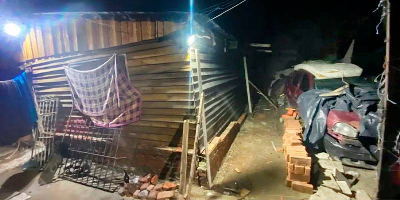 Investigan si un hombre baleado en la cabeza jugaba a la ruleta rusa.