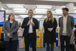 Javkin presentó la Casa de las Infancias