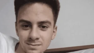 Patrullero y operativo de búsqueda de un joven santafesino