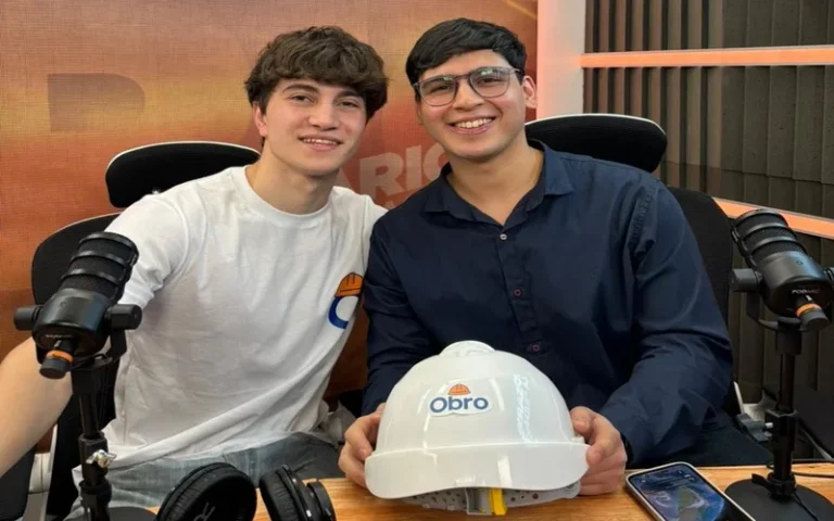 Jóvenes rosarinos crearon la app Obro y conectan trabajadores de oficios con clientes