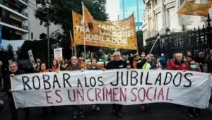 Jubilaciones en picada: una baja del 14,5% en 2024 tras el ajuste de Milei