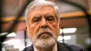 Julio De Vido se entregó en Comodoro Py