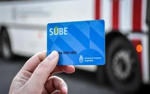 Kiosqueros advierten que cada vez menos comercios cargan Sube