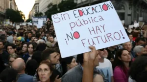 La CGT participará de la marcha universitaria: crítica al veto a la Ley de Financiamiento