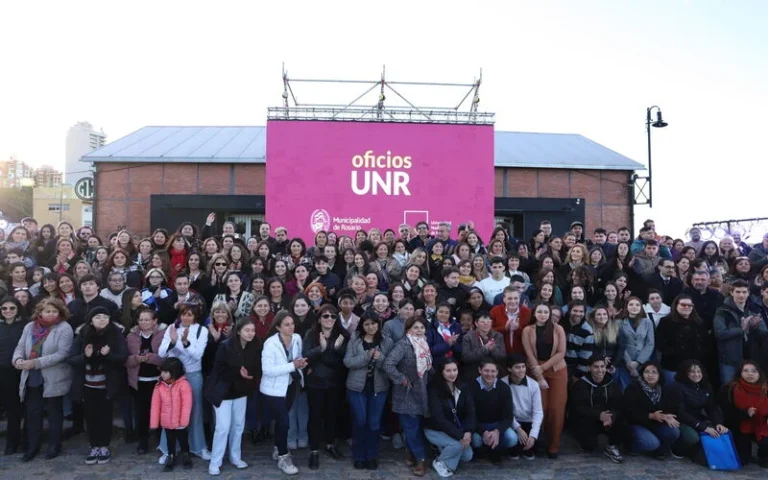 La UNR celebra la graduación de más de 2 mil nuevos egresados en su Escuela de Oficios