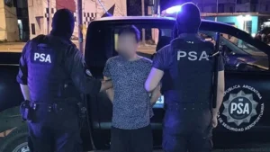 DETIENEN A UN SICARIO DE LOS MONOS
