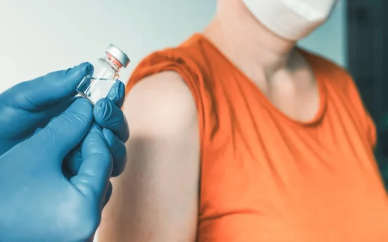 La Provincia lanza Vax Team, el nuevo plan de vacunación escolar