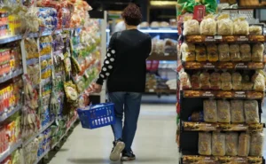 La actividad económica cayó en el segundo trimestre, según INDEC