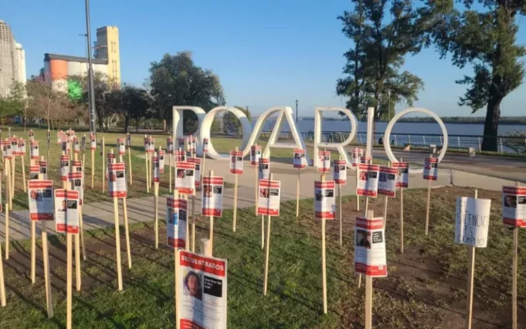 La ciudad reclama por los argentinos secuestrados por Hamás