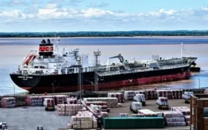 Según Bullrich, la cocaína del barco en San Lorenzo vale 6 millones de dólares