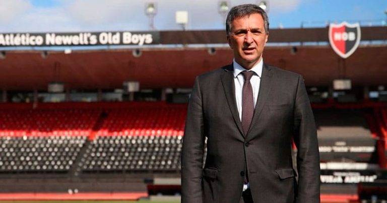 La dirigencia de Newells suspendió a Astore y otros exdirigentes