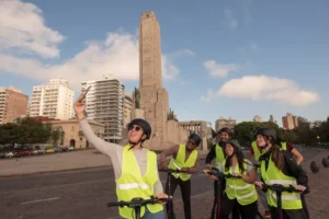 La nueva Experiencia Monopatín invita a descubrir la Ribera.