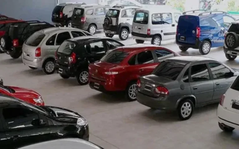 La venta de autos usados bajó 7% en junio