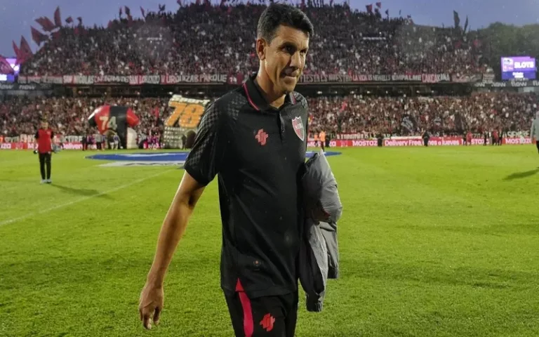 Larriera usó una frase de Bielsa para referirse a la derrota