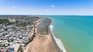 Cuál es la playa más elegida por los argentinos para veranear