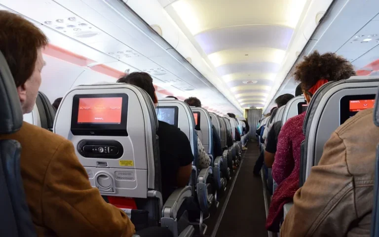 Las aerolíneas latinoamericanas transportaron en abril un 14,5% interanual más de pasajeros