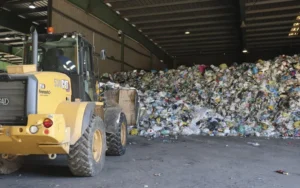 Las industrias generan 11 millones de toneladas anuales de basura