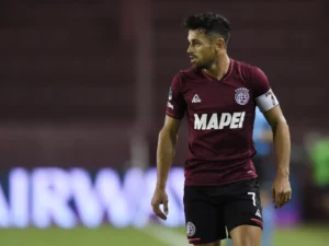 Lautaro Acosta debió declarar en tribunales por la denuncia de su expareja