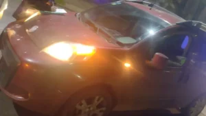 detienen a un limpiavidrios