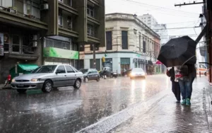 Llovió en Rosario pero la temperatura en la tarde podría ser extrema