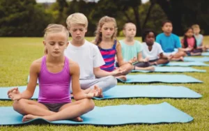 Los beneficios para la salud del yoga para chicos