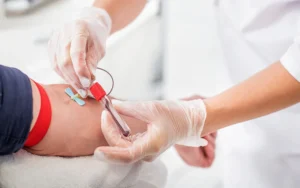 Los testigos de Jehová ahora permiten autotransfusiones de sangre