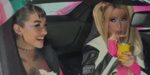 María Becerra le hizo probar el mate a Paris Hilton.