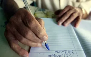 Más de 170 mil personas son analfabetas en Santa Fe y muchas de ellas viven en Rosario