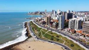Dos millones de turistas se movilizaron durante los feriados de junio
