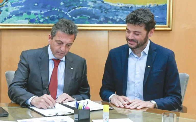 Los cinco puntos del acuerdo firmado por Massa y Monteverde