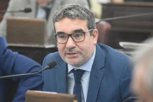 Matías Merlo jura como fiscal regional de Rosario