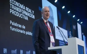 Mayoristas cuestionan al Gobierno por decreto laboral