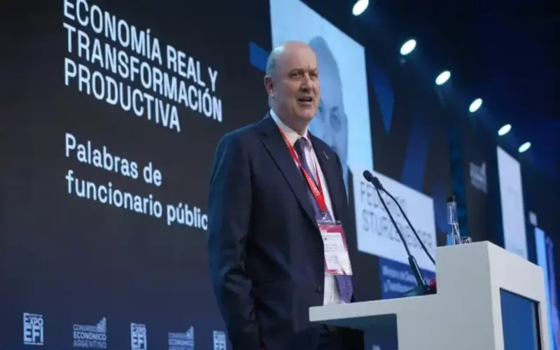 Mayoristas cuestionan al Gobierno por decreto laboral