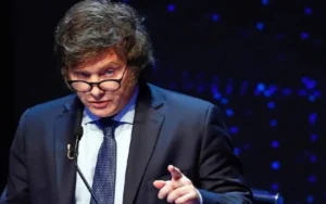 Milei: “La universidad pública y no arancelada no está en discusión”