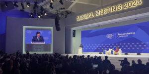 Milei arribó a Suiza para impulsar el libre mercado en Davos.