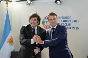 Milei avanza en la compra de submarinos a firma francesa