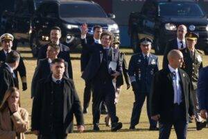 Milei encabezó los actos del Día de la Bandera en Buenos Aires.