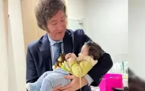 Milei será padrino, por primera vez, de un séptimo hijo varón